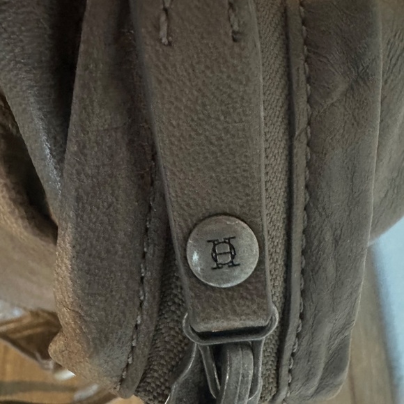 Olivia Harris Grey Leather Crossbody Distressed Hobo bag purse - Picture 3 of 10